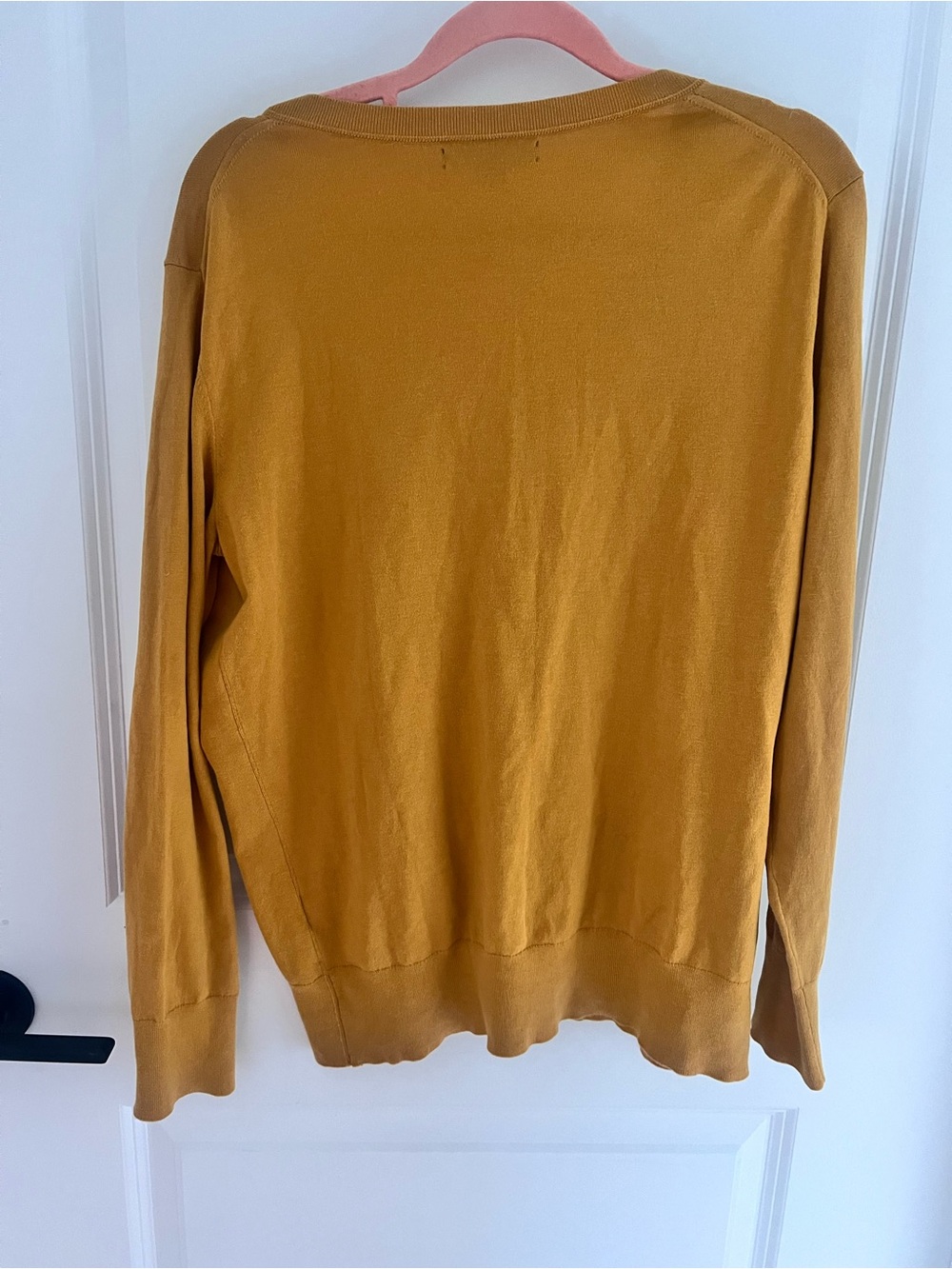 Banana Republic V-Neck Sweater in Mustard Yellow - Picture 5 of 6